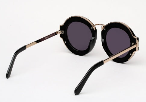 نظارة شمسية للنساء من كارين واكير Karen Walker Maze