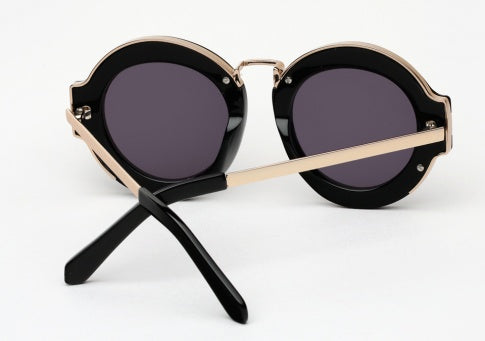 نظارة شمسية للنساء من كارين واكير Karen Walker Maze