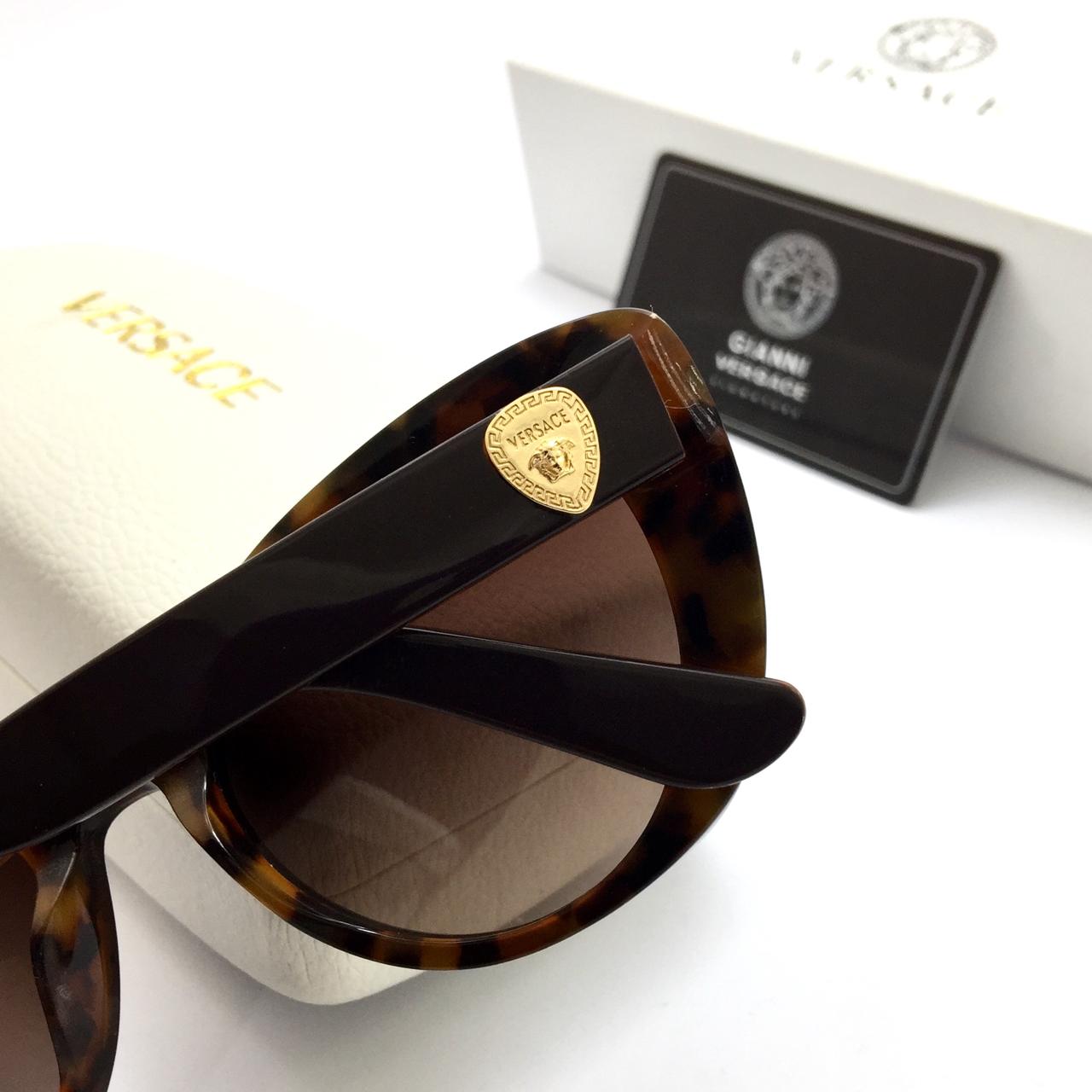 نظاره شمسيه شكل كات اي من فيرزاتشي VE3381