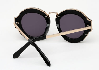 نظارة شمسية للنساء من كارين واكير Karen Walker Maze