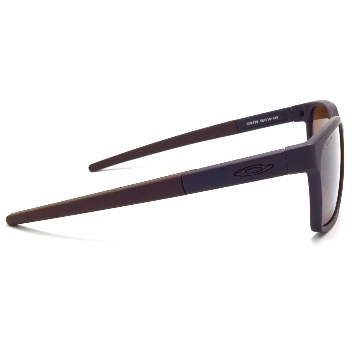 *نظارة شمسية  للرجال من اوكلى OO9430*بني