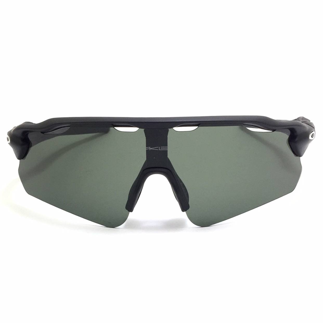 نظارة شمسيه من اوكلي OO9208*اسود*