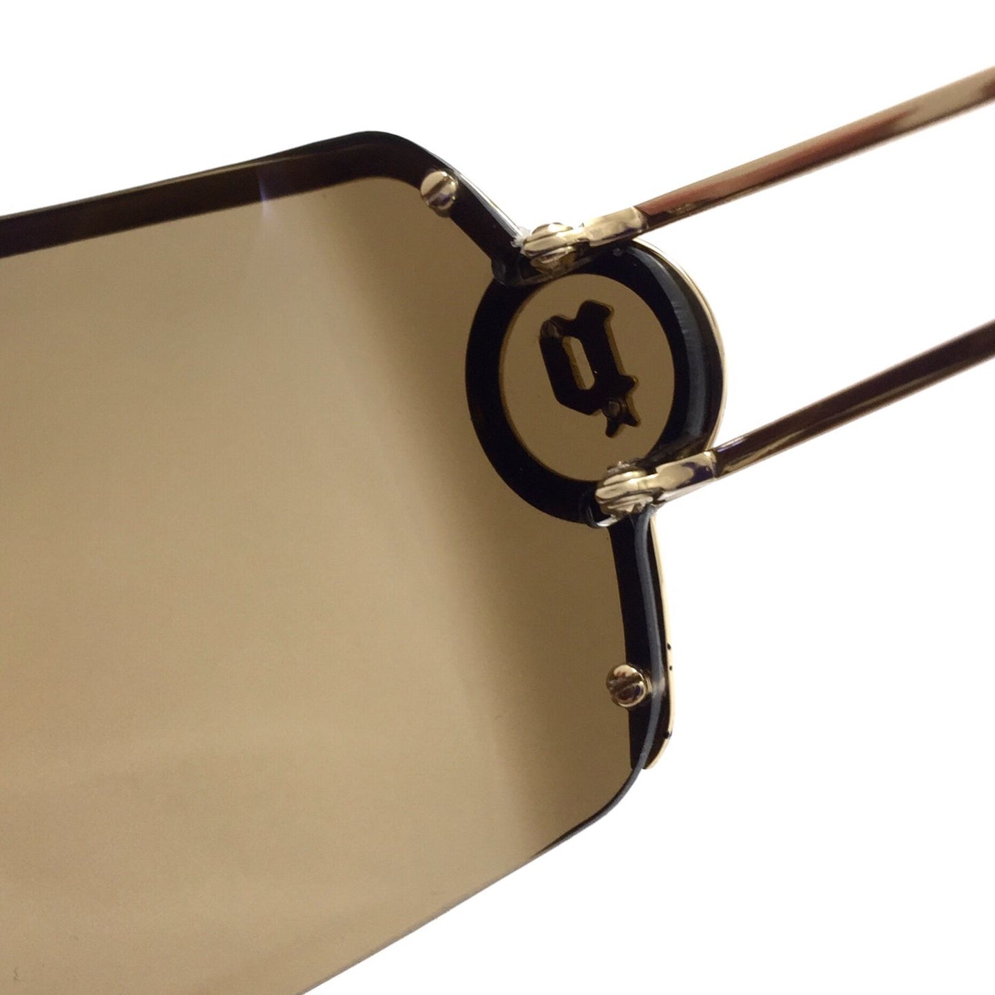 نظارة  شمسية بيضاوية الشكل من بوليس S8417