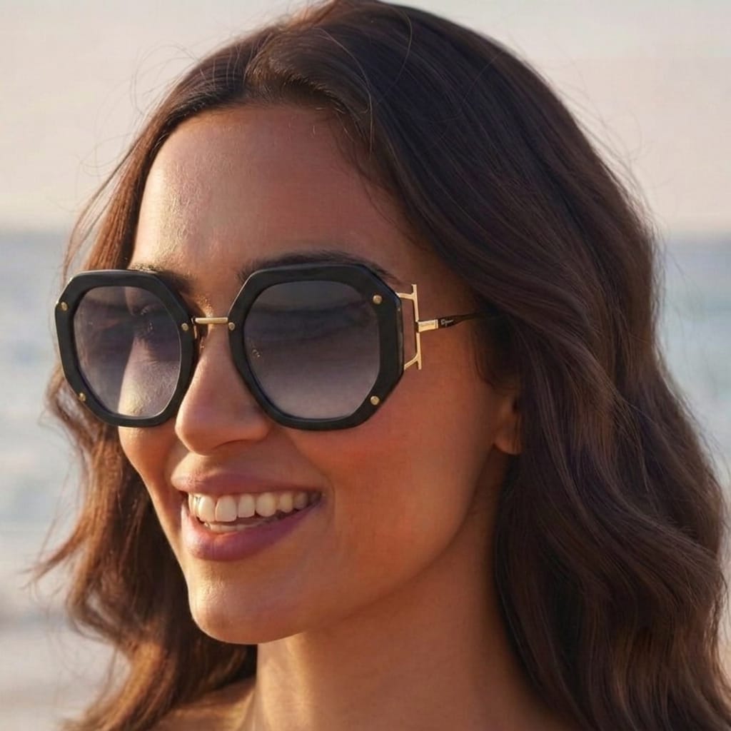نظارة شمسيه من سالفاتوري فيراغامو  SL123