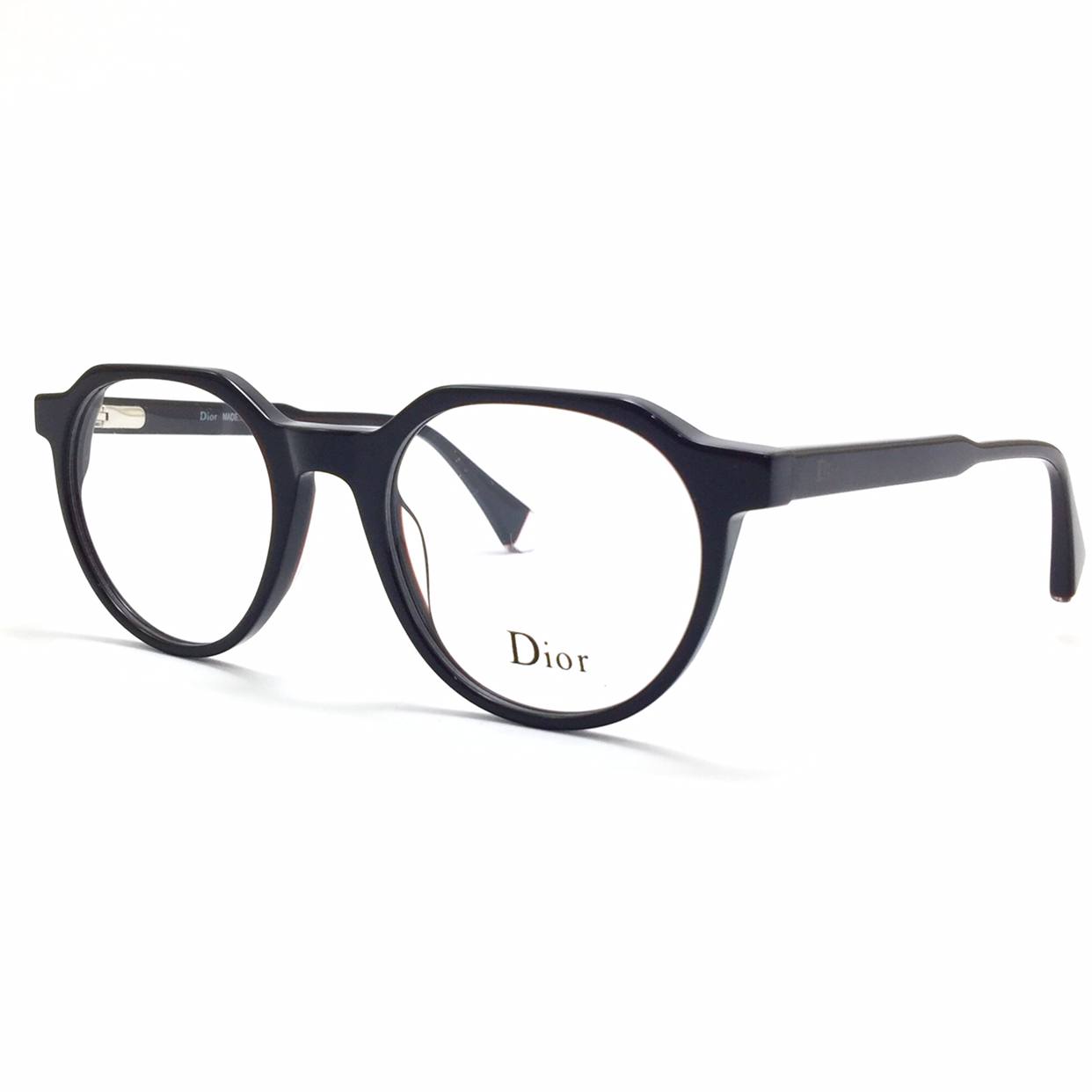 نظاره طبية من ديور T1601