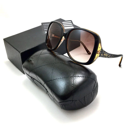 شانيل - oval women sunglasses CH5768