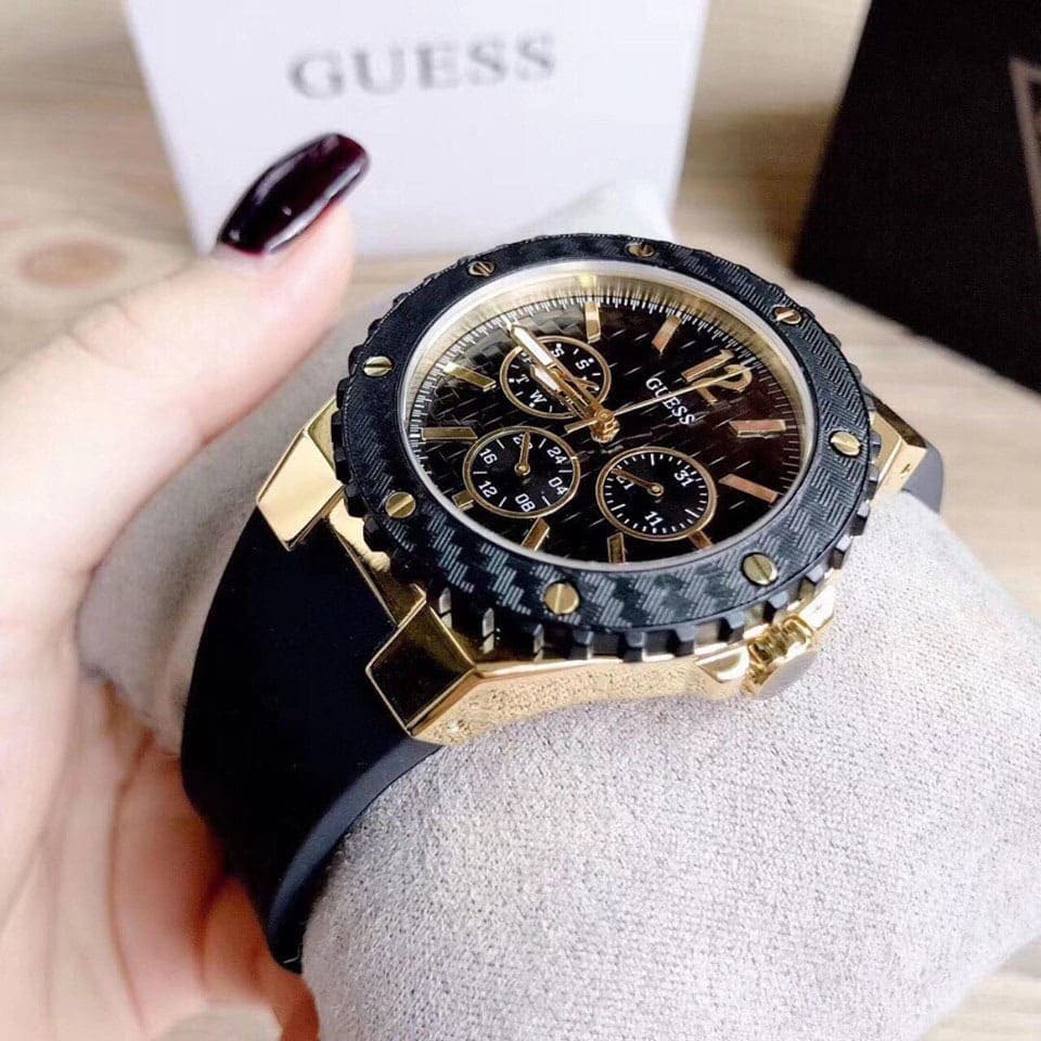 Guess Watch For Women W0149L4