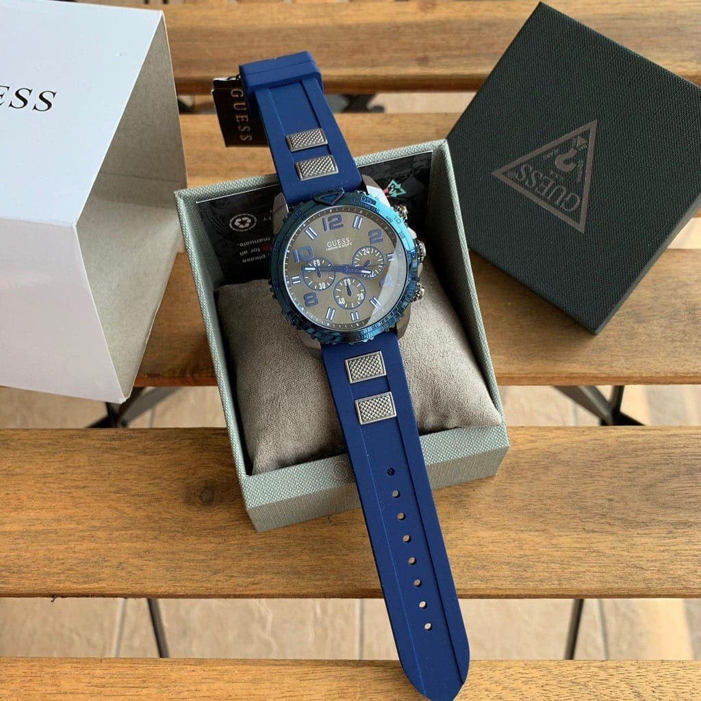 Guess Watch For Men W0599G2