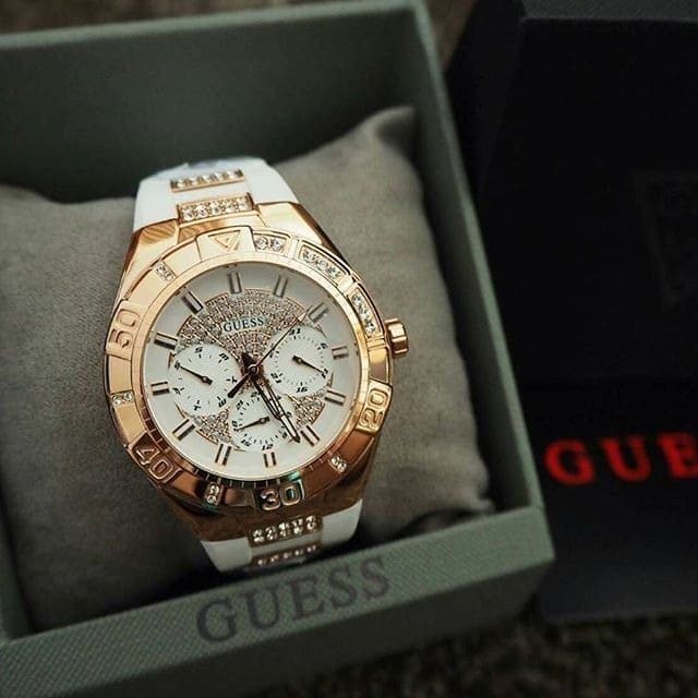 Guess Watch For Women W0653L4